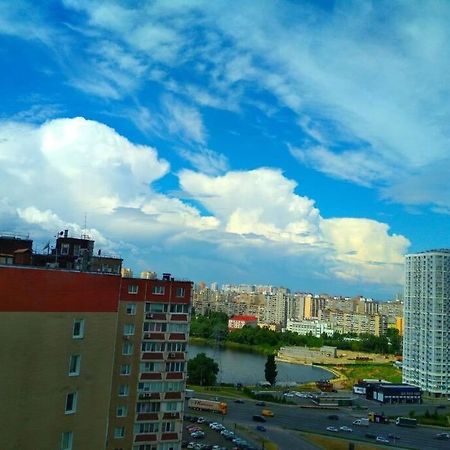 Уютная Квартира Метро Харьковская 3 Мин, Паспорт-Сервис, Аэропорт Борисполь Kiev Exterior foto